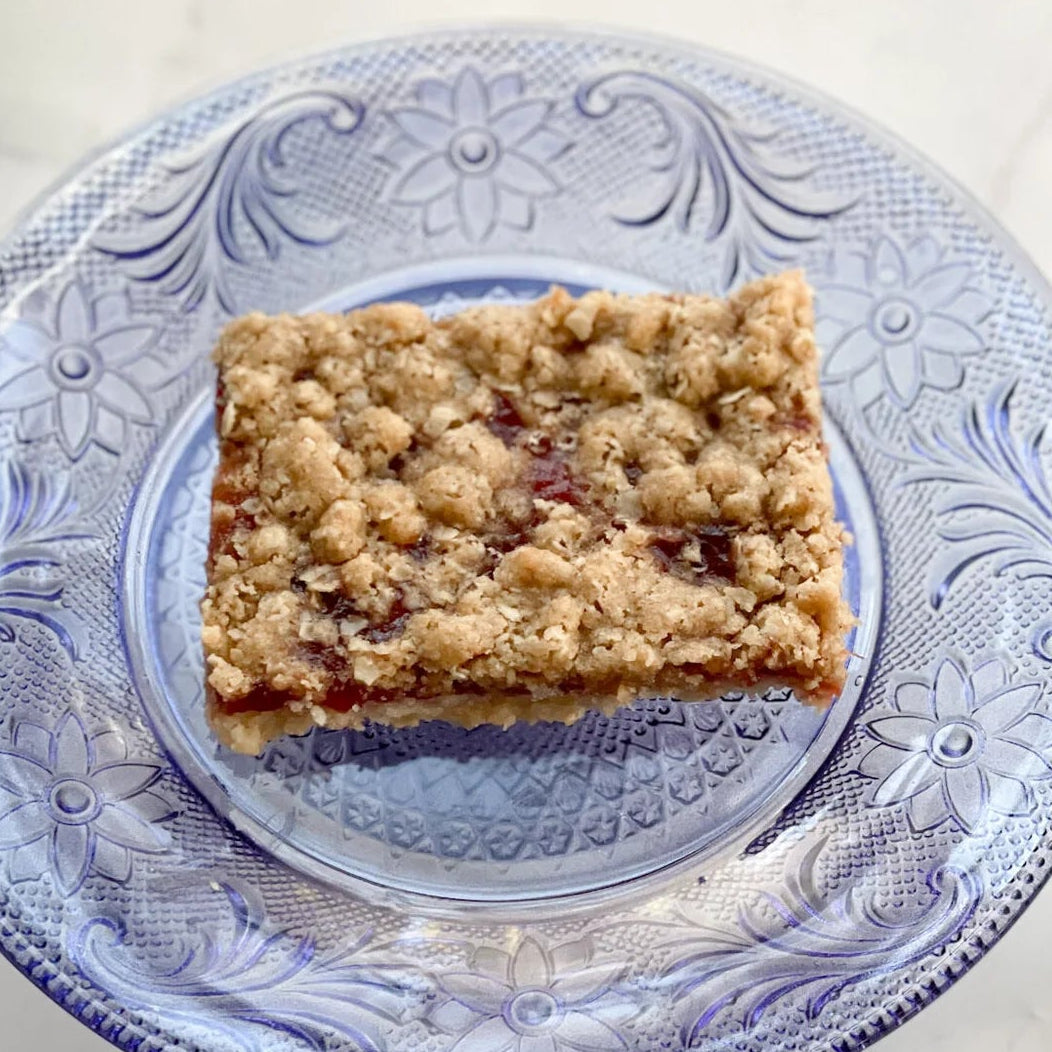 Strawberry Crumble Bar - SCG