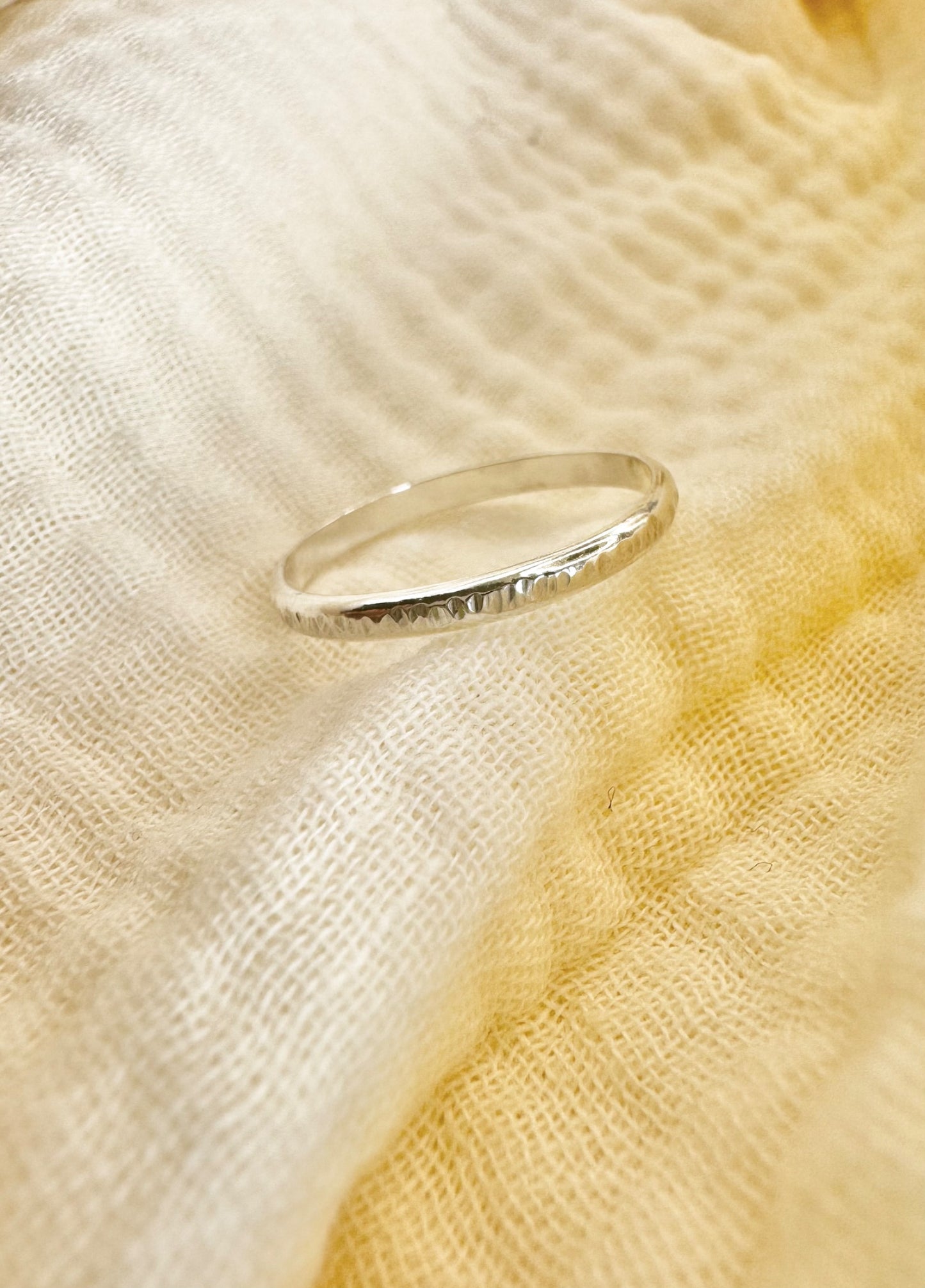 Sparkle Patterned Ring - 2