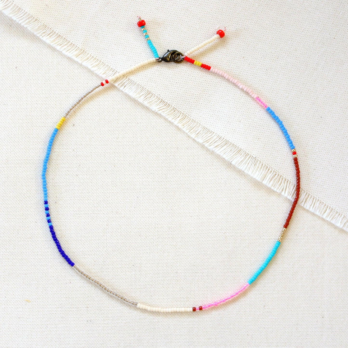 65b2bb63f348b87cbe1f70aa_neon-pink-mix3_1773334739436.jpg