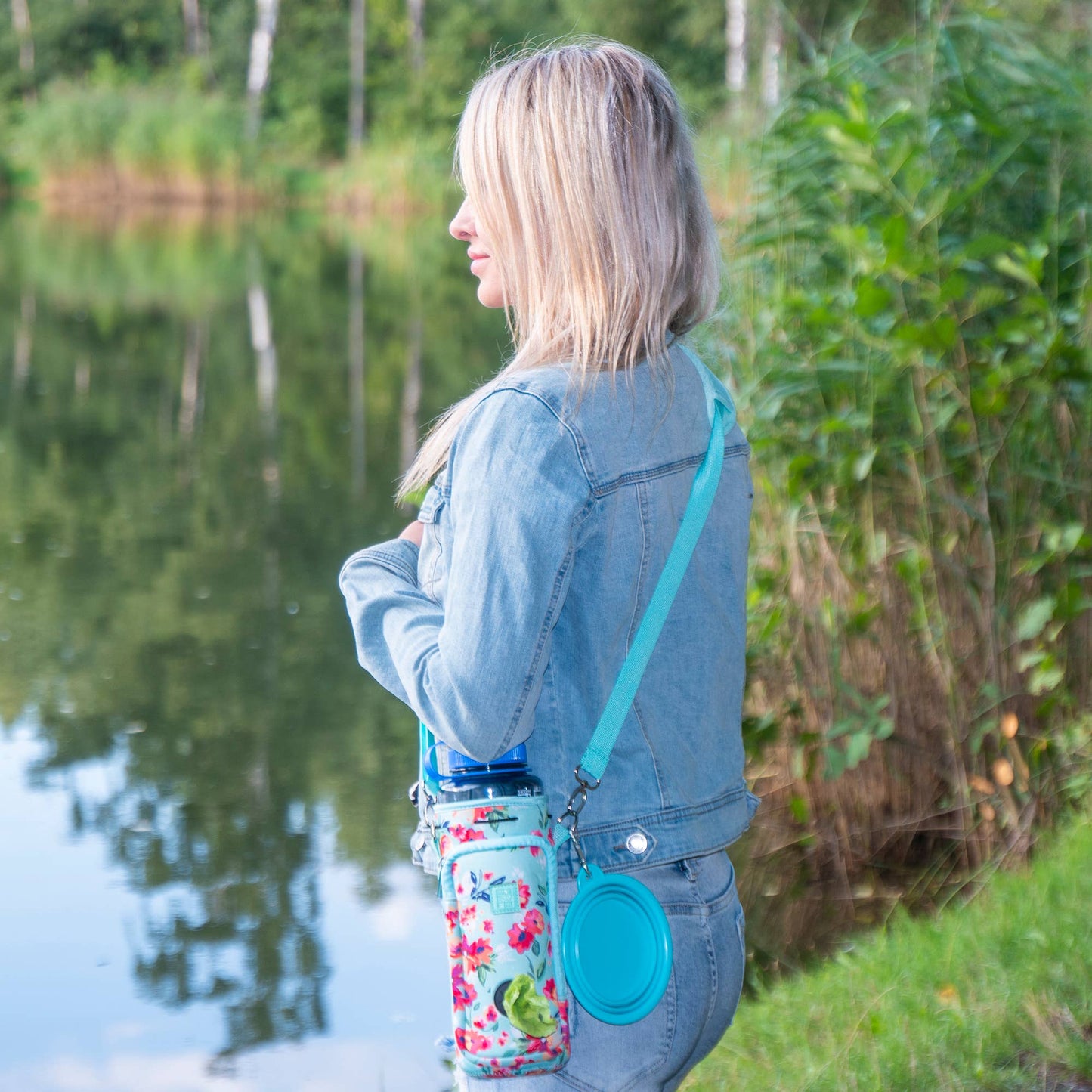 Made Easy Kit Water Bottle Carrier w/Pocket for Dog Poop Bag
