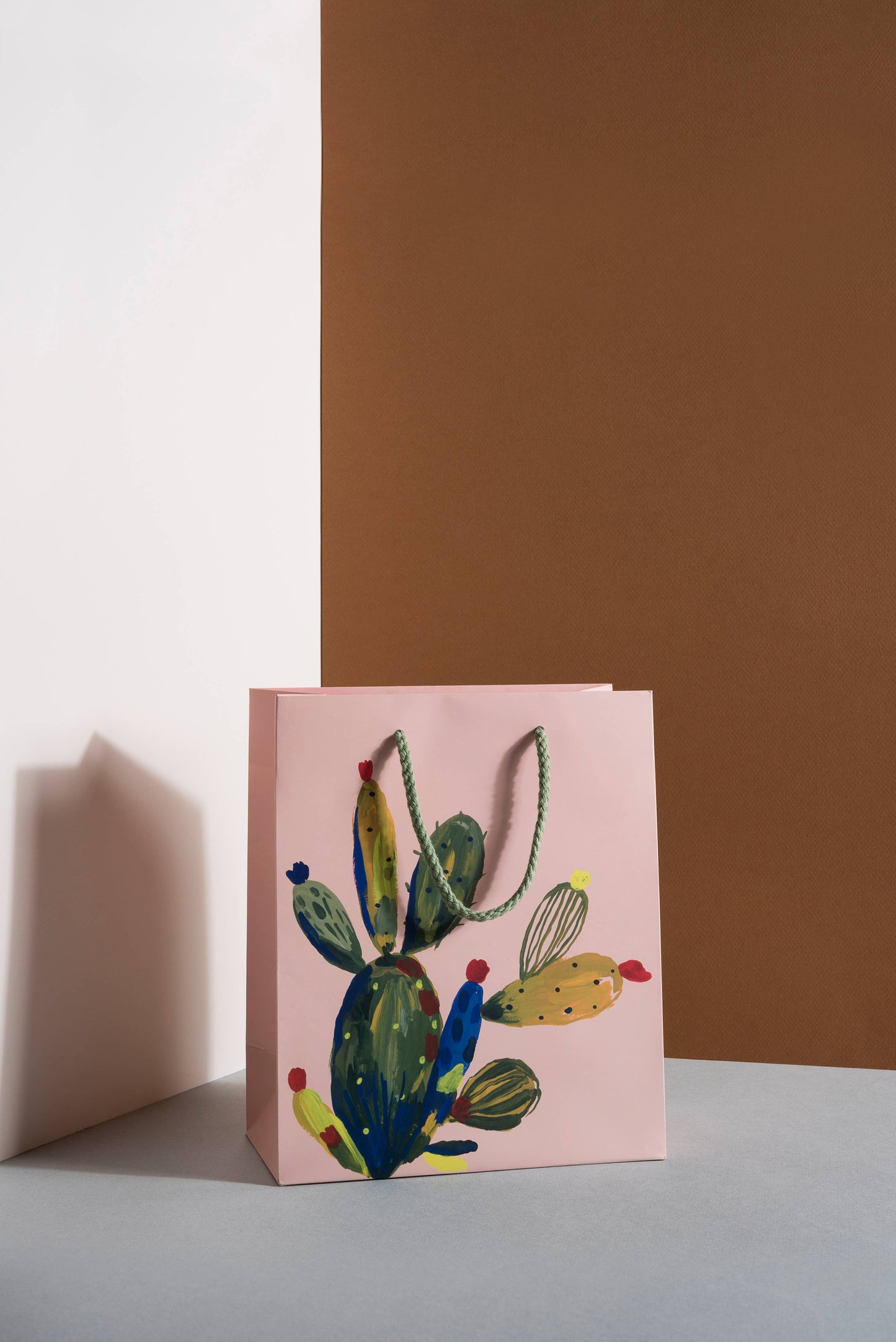 Cactus Rose Medium gift bag