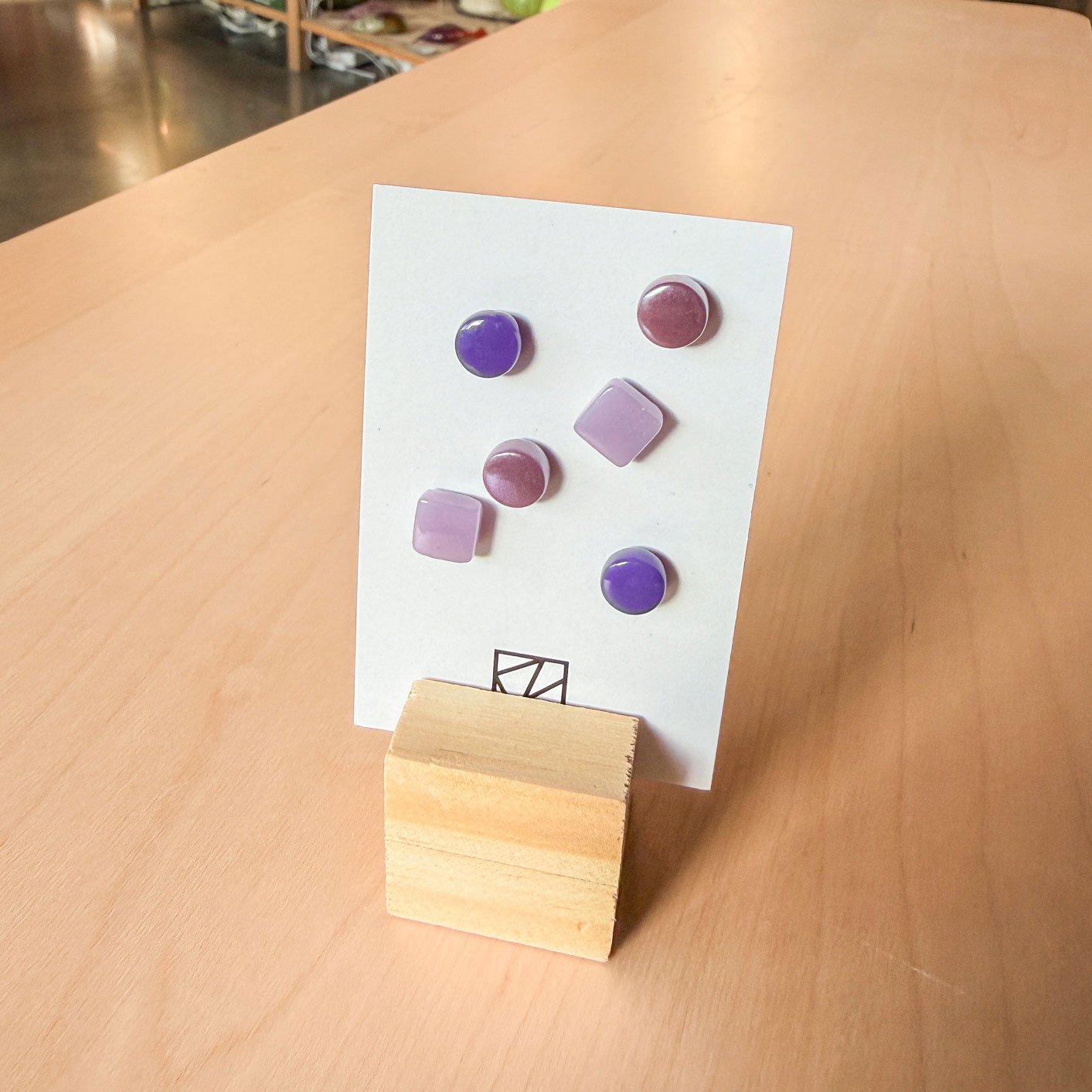 65b2bb63f348b87cbe1f70aa_clover-maven-54-glass-stud-earrings-purple-pink-colors_1784396650875.jpg