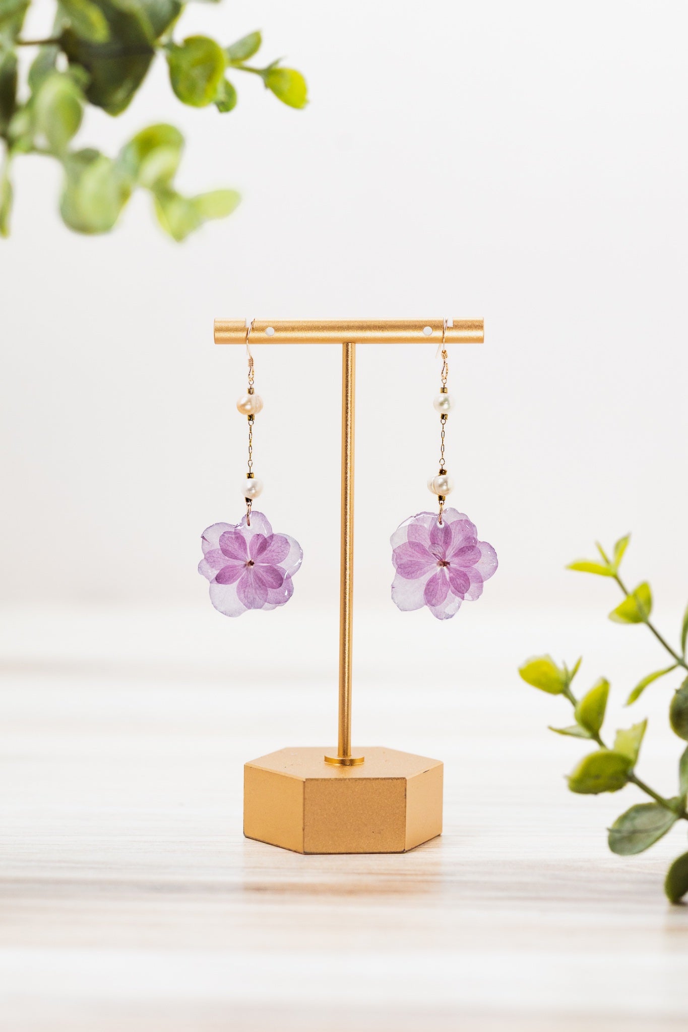 65b2bb63f348b87cbe1f70aa_indigo-lily-co-jewelry-march-2025-71-copy_1782246625380.jpg