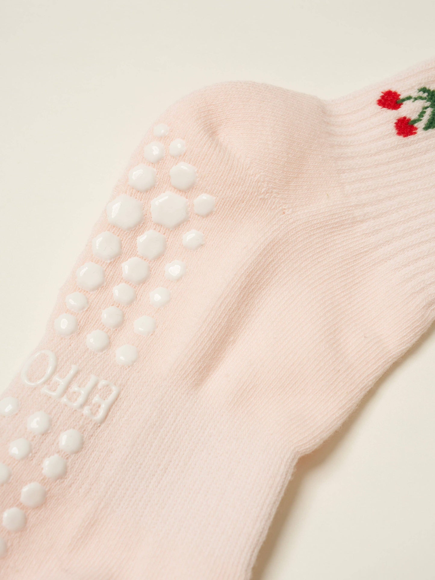 🍒 Cherry Ruffle Grip Sock [Baby Pink]