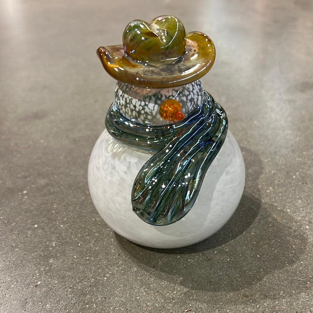 Sculpture- Snowpeople, glass