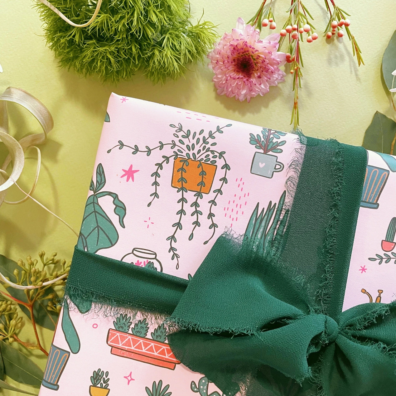 Plant Pal Gift Wrap