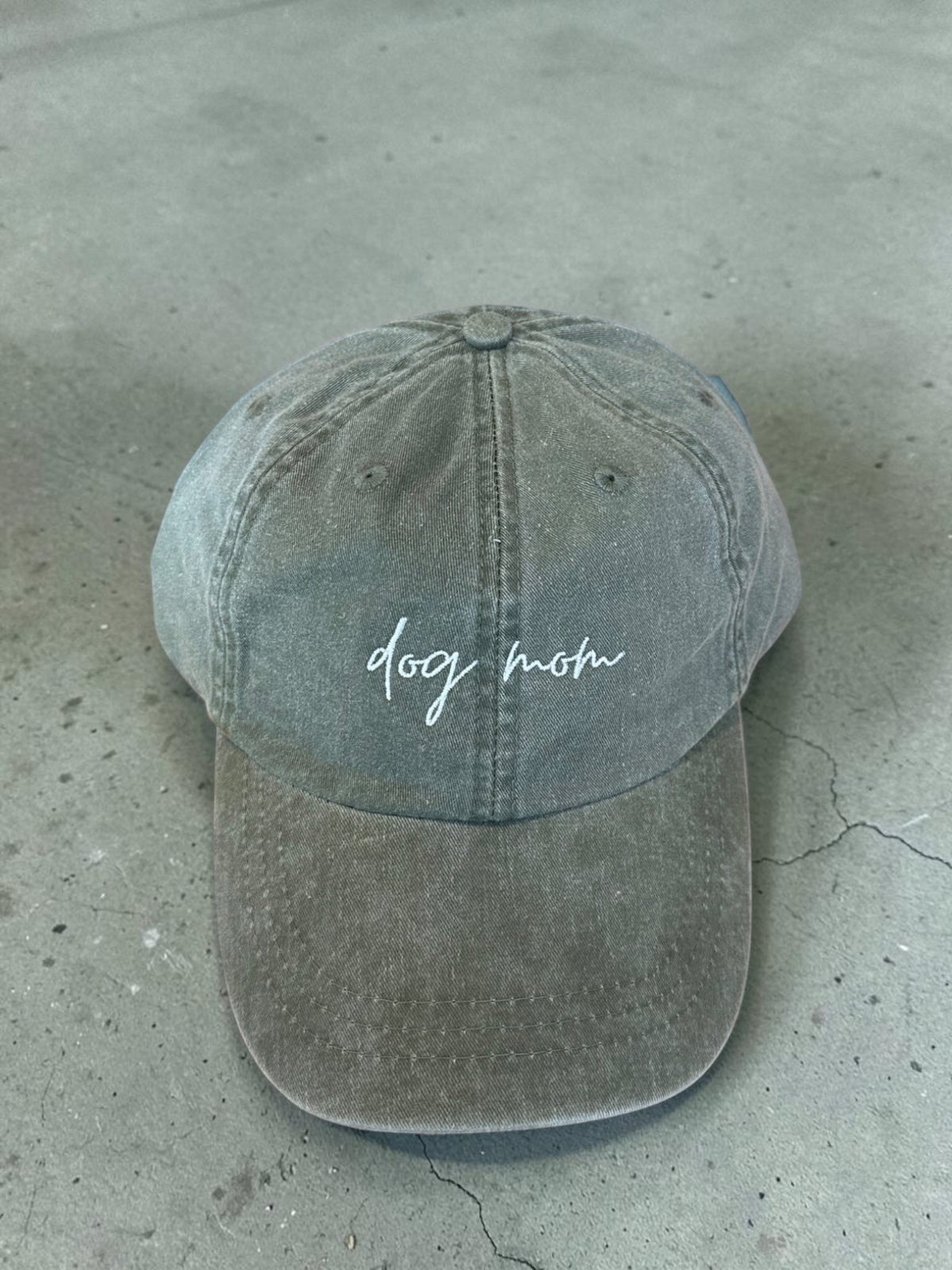 Dog Mom Baseball Cap
