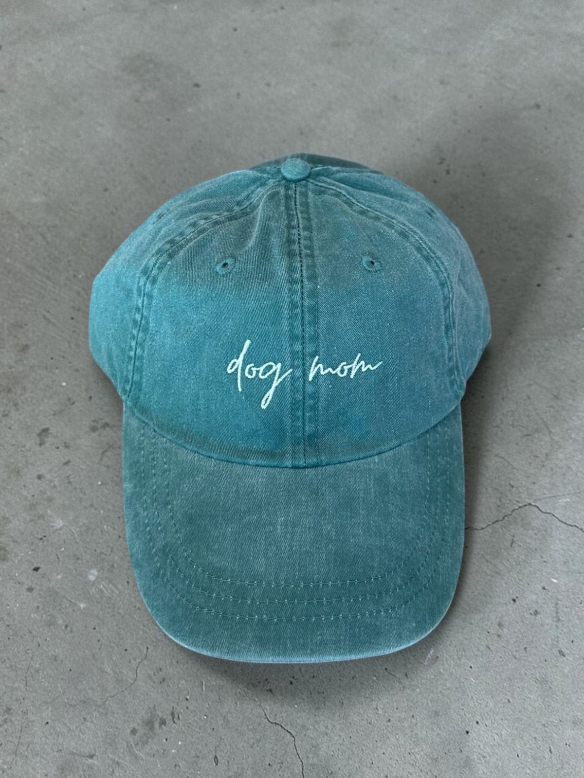 Dog Mom Baseball Cap
