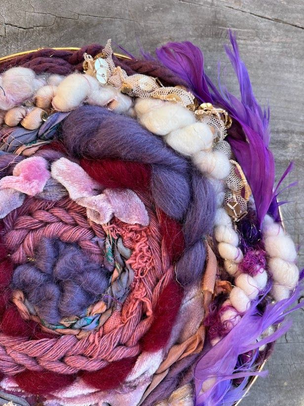 Weaving: Shake Your Tail Feather - 2