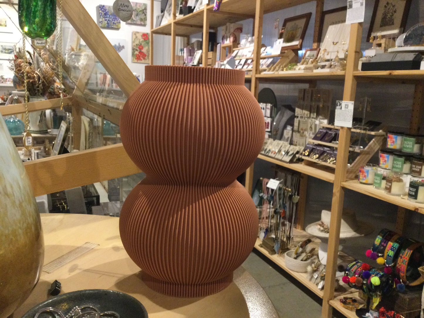 Solah Carousel Vase - 4